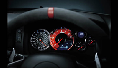 Nissan GT-R-Nismo 2014 4